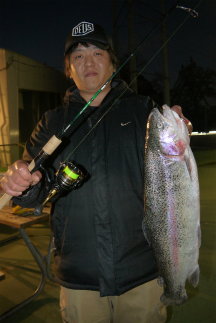 としまえんフィッシングエリア 釣果