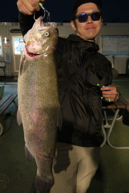 としまえんフィッシングエリア 釣果