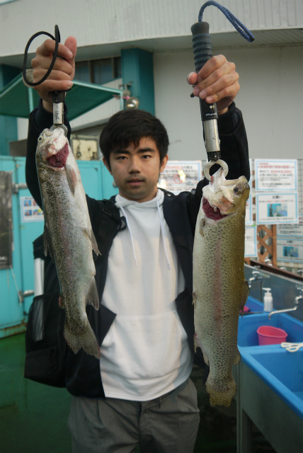 としまえんフィッシングエリア 釣果