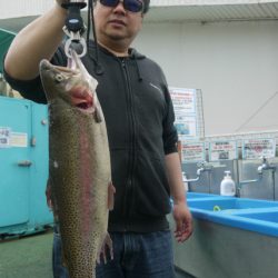 としまえんフィッシングエリア 釣果