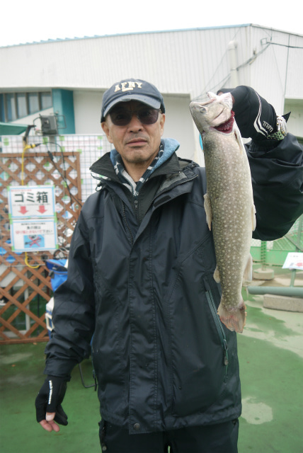 としまえんフィッシングエリア 釣果