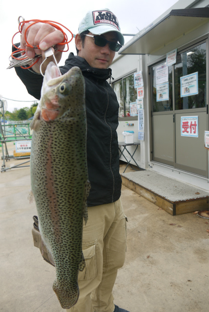 としまえんフィッシングエリア 釣果
