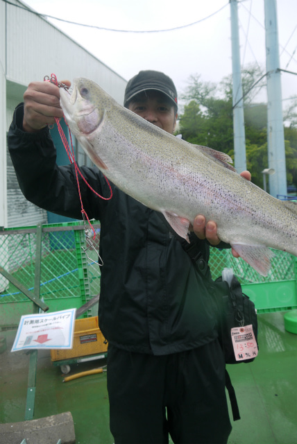 としまえんフィッシングエリア 釣果