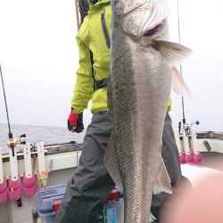 鷹王丸 釣果