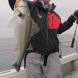 鷹王丸 釣果