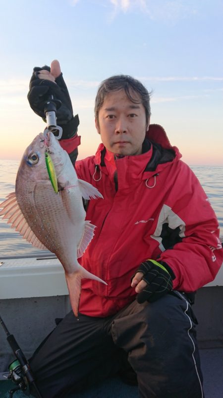 鷹王丸 釣果