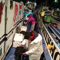 金沢八景鴨下丸 釣果