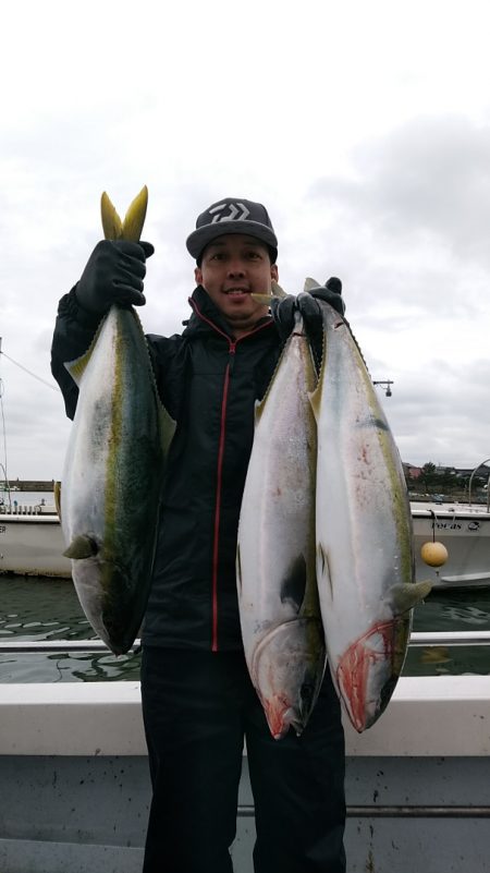 LUSTER『ラスター』 釣果