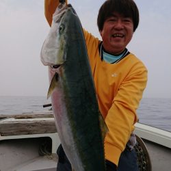 鷹王丸 釣果