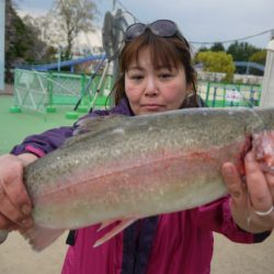 としまえんフィッシングエリア 釣果