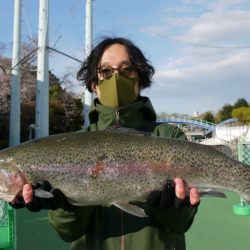 としまえんフィッシングエリア 釣果