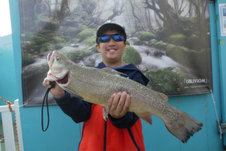 としまえんフィッシングエリア 釣果