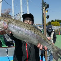 としまえんフィッシングエリア 釣果