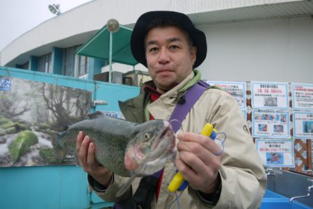 としまえんフィッシングエリア 釣果