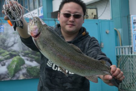 としまえんフィッシングエリア 釣果