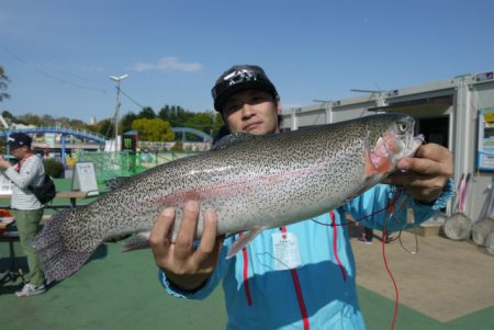 としまえんフィッシングエリア 釣果