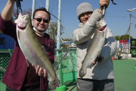 としまえんフィッシングエリア 釣果