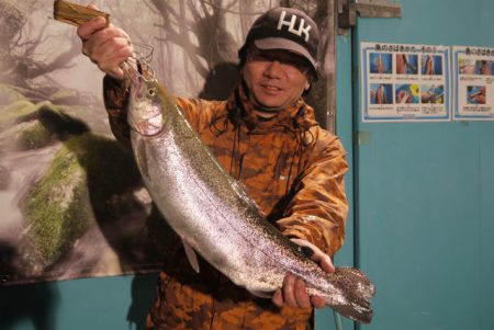 としまえんフィッシングエリア 釣果