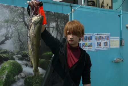 としまえんフィッシングエリア 釣果