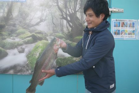 としまえんフィッシングエリア 釣果