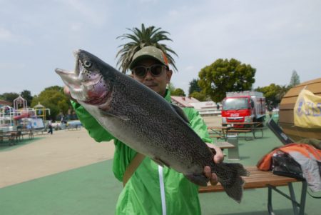 としまえんフィッシングエリア 釣果