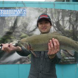 としまえんフィッシングエリア 釣果