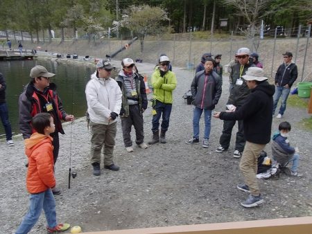 平谷湖フィッシングスポット 釣果