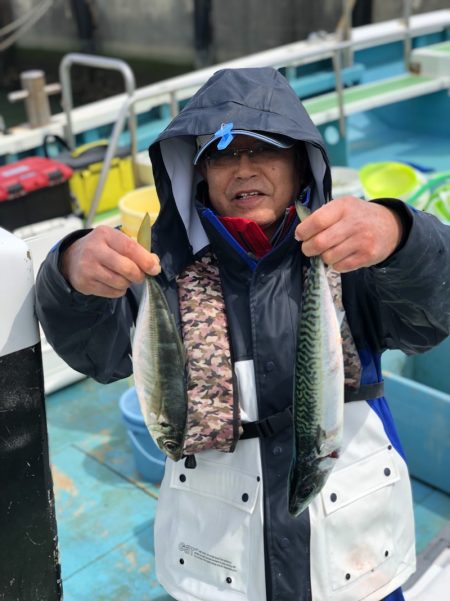 丸万釣船 釣果