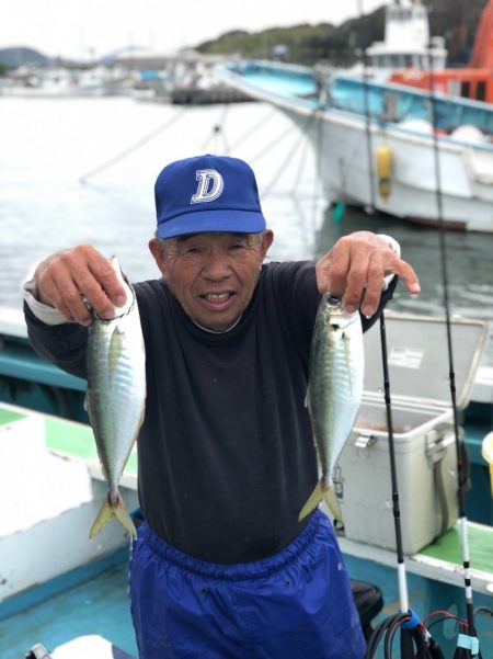 丸万釣船 釣果