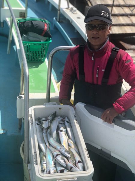 丸万釣船 釣果
