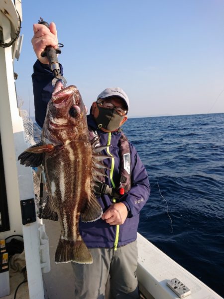 エンペラー 釣果