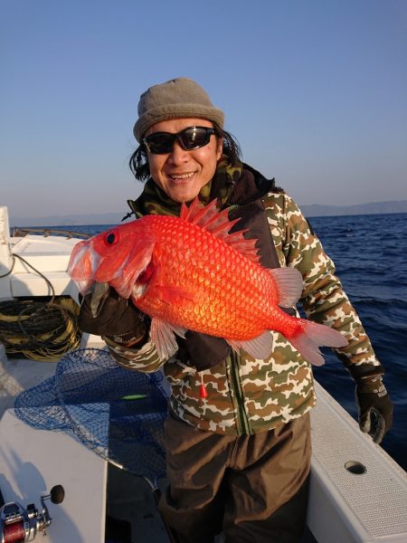 エンペラー 釣果