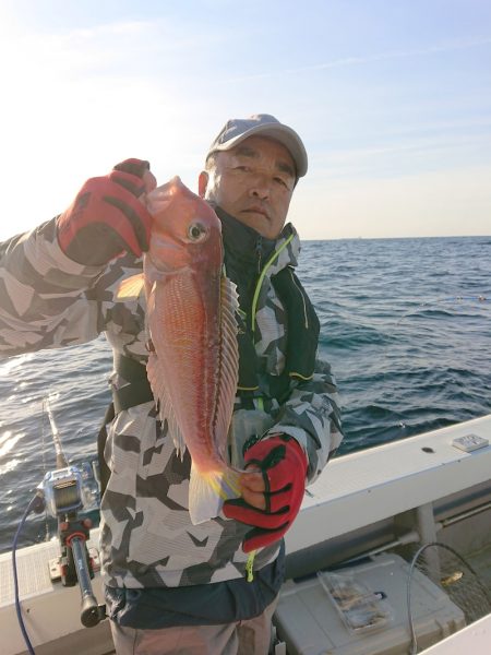 エンペラー 釣果