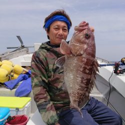 エンペラー 釣果