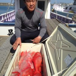 晃山丸 釣果