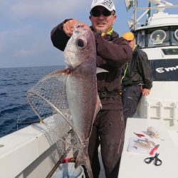 エンペラー 釣果