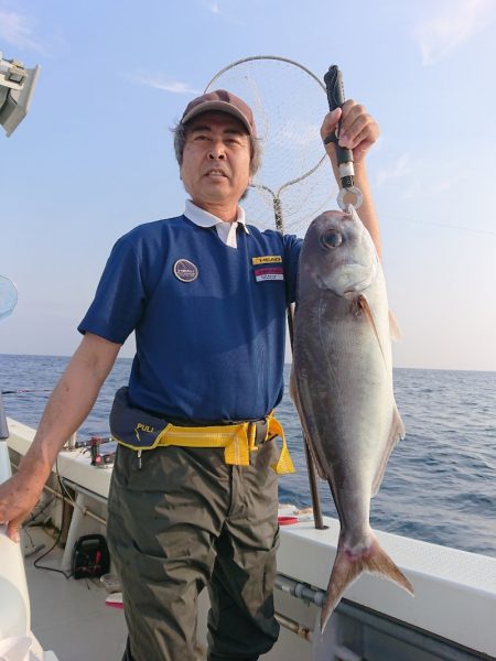 エンペラー 釣果