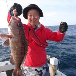 エンペラー 釣果