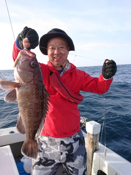 エンペラー 釣果