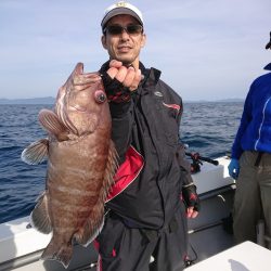 エンペラー 釣果