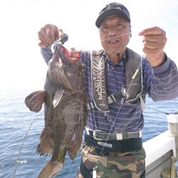 エンペラー 釣果