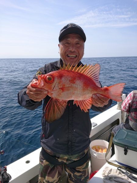 エンペラー 釣果