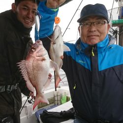 遊漁船　家入 釣果