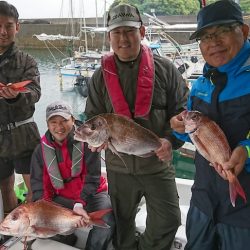 遊漁船　家入 釣果