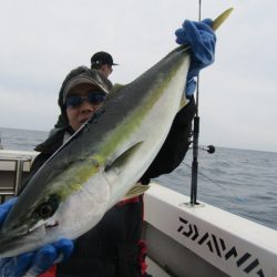 ジギング船 BLUEWATER 釣果