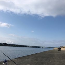 武庫川尻 ホームにて