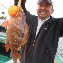 真祐丸 (しんゆうまる) 釣果