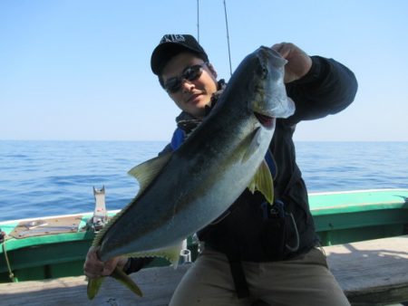 真祐丸 (しんゆうまる) 釣果