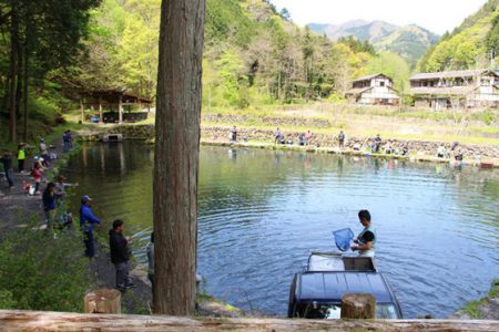 小菅トラウトガーデン 釣果