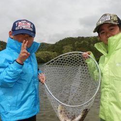 フィッシングレイクたかみや 釣果